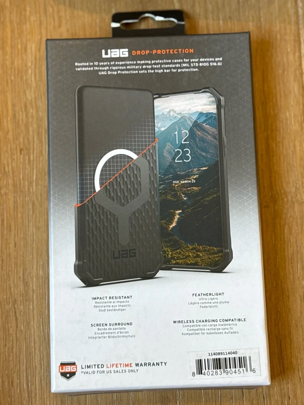 New UAG Urban Armor Gear Essential Armor iPhone 6.1” 2022 iPhone 13 Case Black
